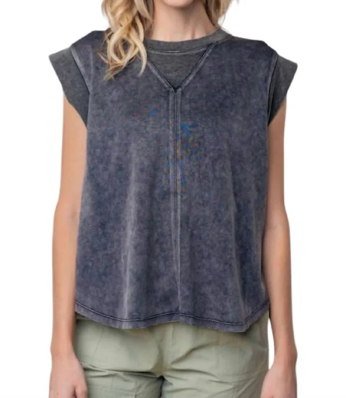 Laid Back Tank Top In Washed Black