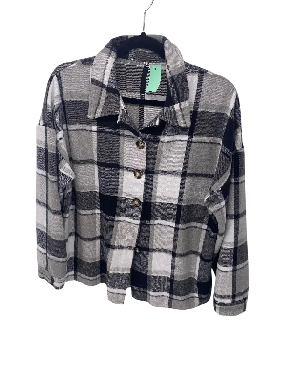 It's SO You Boutique Misses Size Large Grey Plaid Tops Jacket