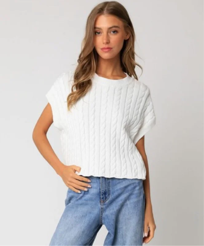 Heather Cable Knit Sweater Vest: Off White