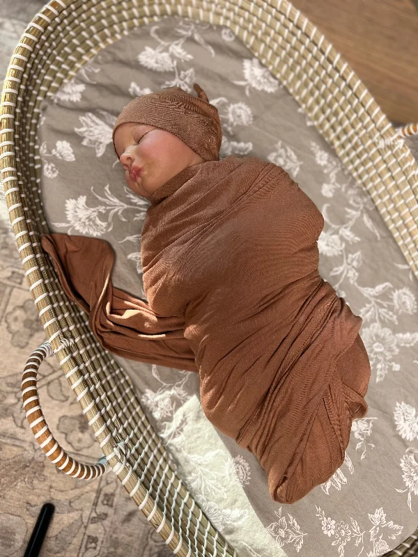 Baby Swaddle Set: Caramel