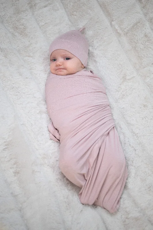 Baby Swaddle Set: Mauve