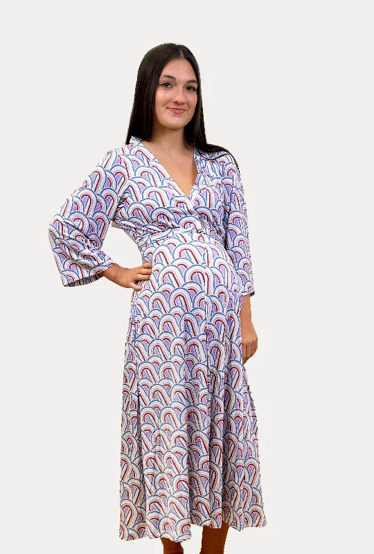 Lila Labor & Postpartum Gown in Rainbow